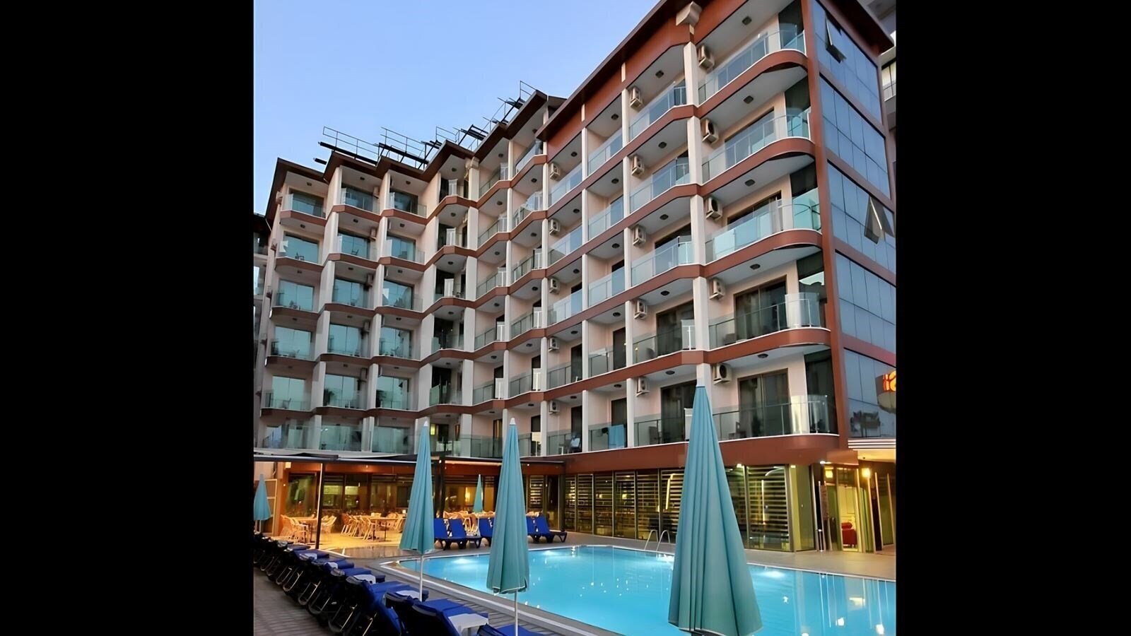 Фото Grand Barhan Hotel (ex. AS Blue Coast Hotel, Grand Bayar Beach, UK Blue Coast) 4*